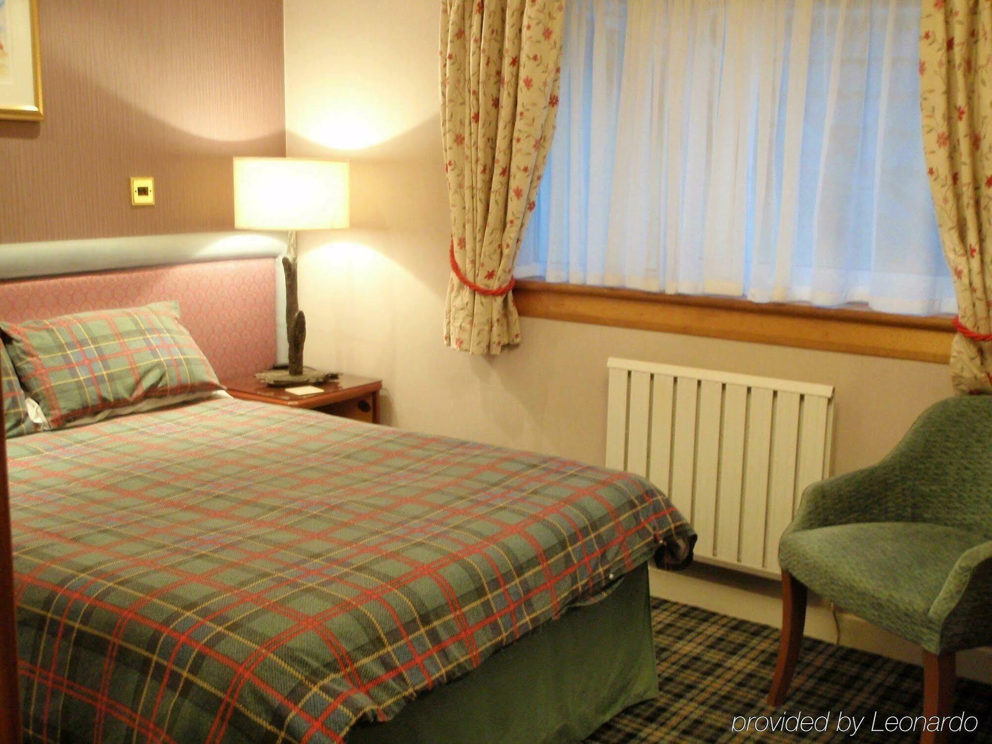 The Stronlossit Inn Fort William Phòng bức ảnh